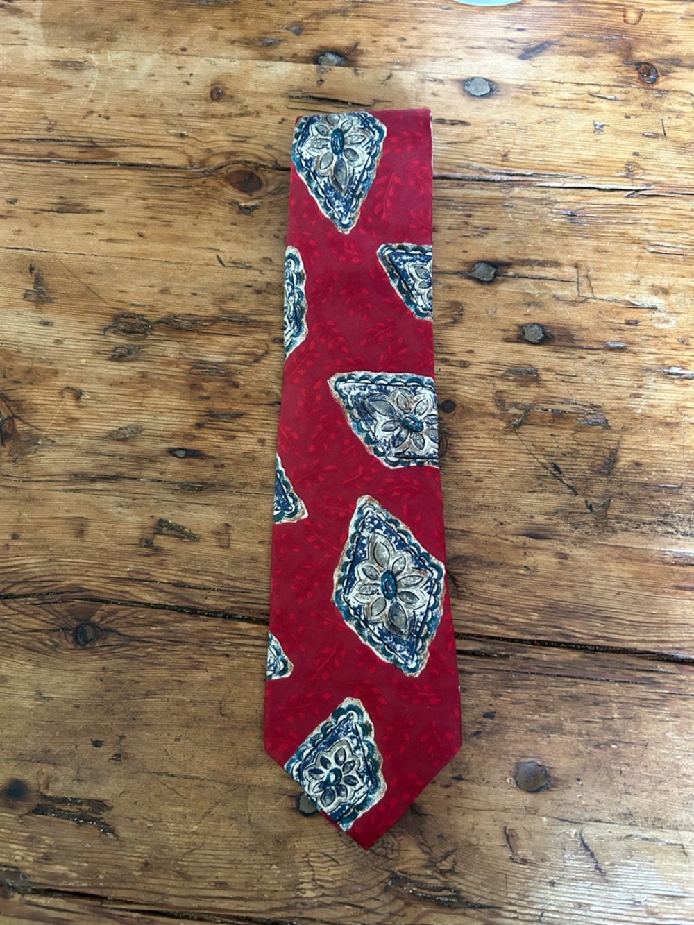 Christian Dior Men’s  Red Patterned Silk Tie with Blue Accents
